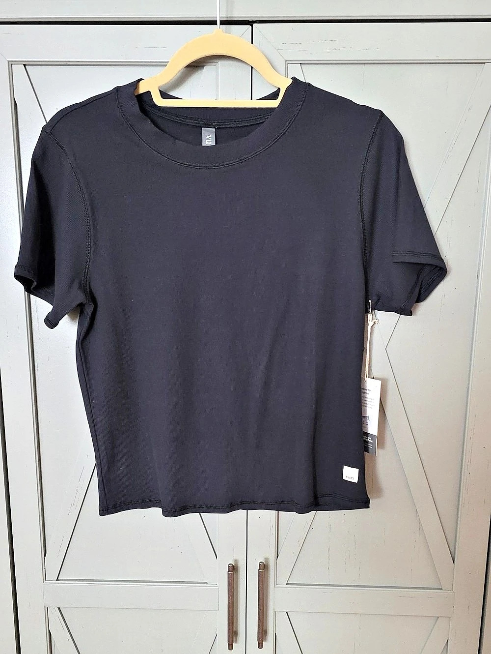 Vuori Pose Fitted Tee Ribbed Short Sleeve Black XL NWT